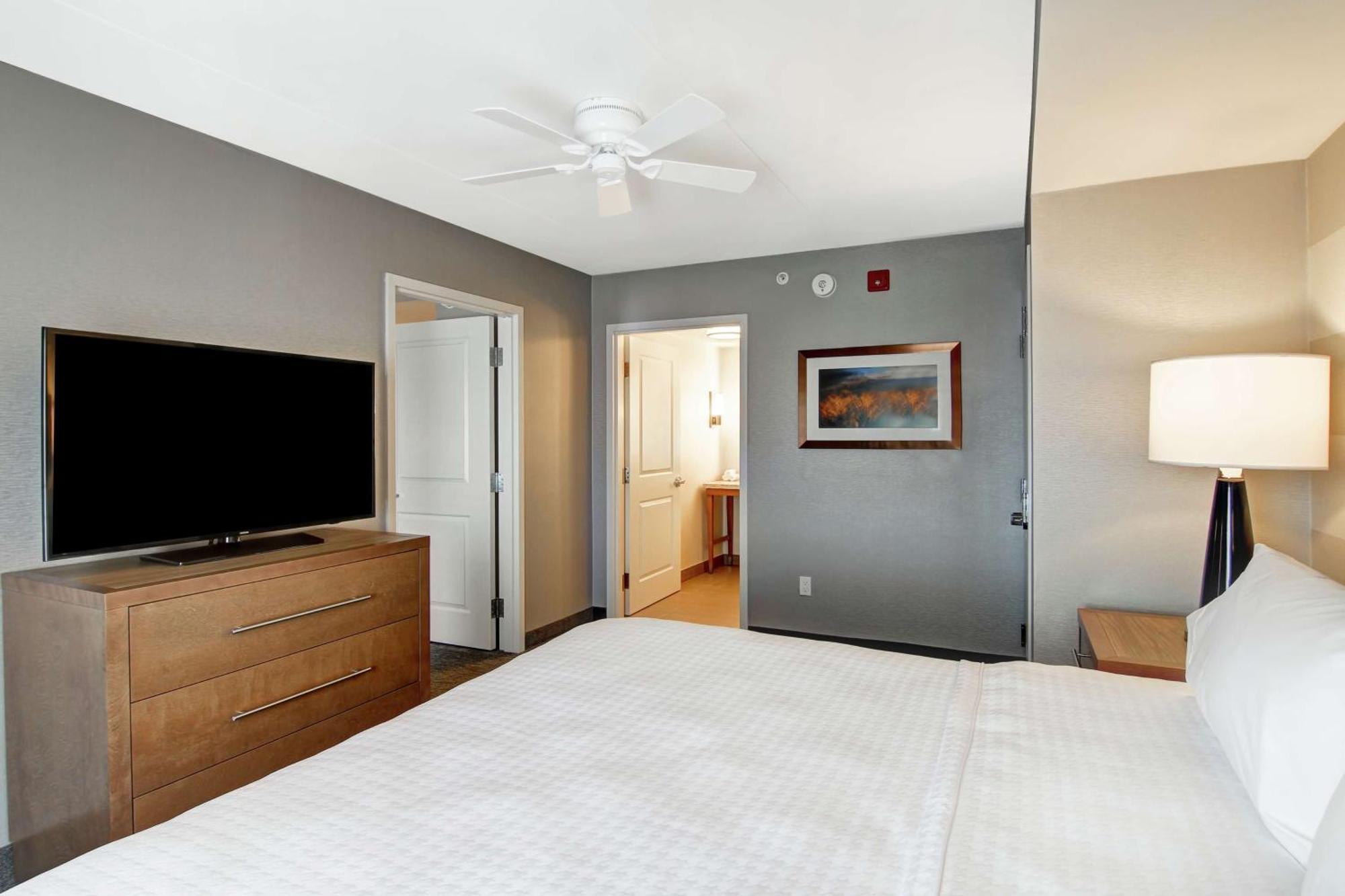 Homewood Suites By Hilton Ottawa Kanata Экстерьер фото